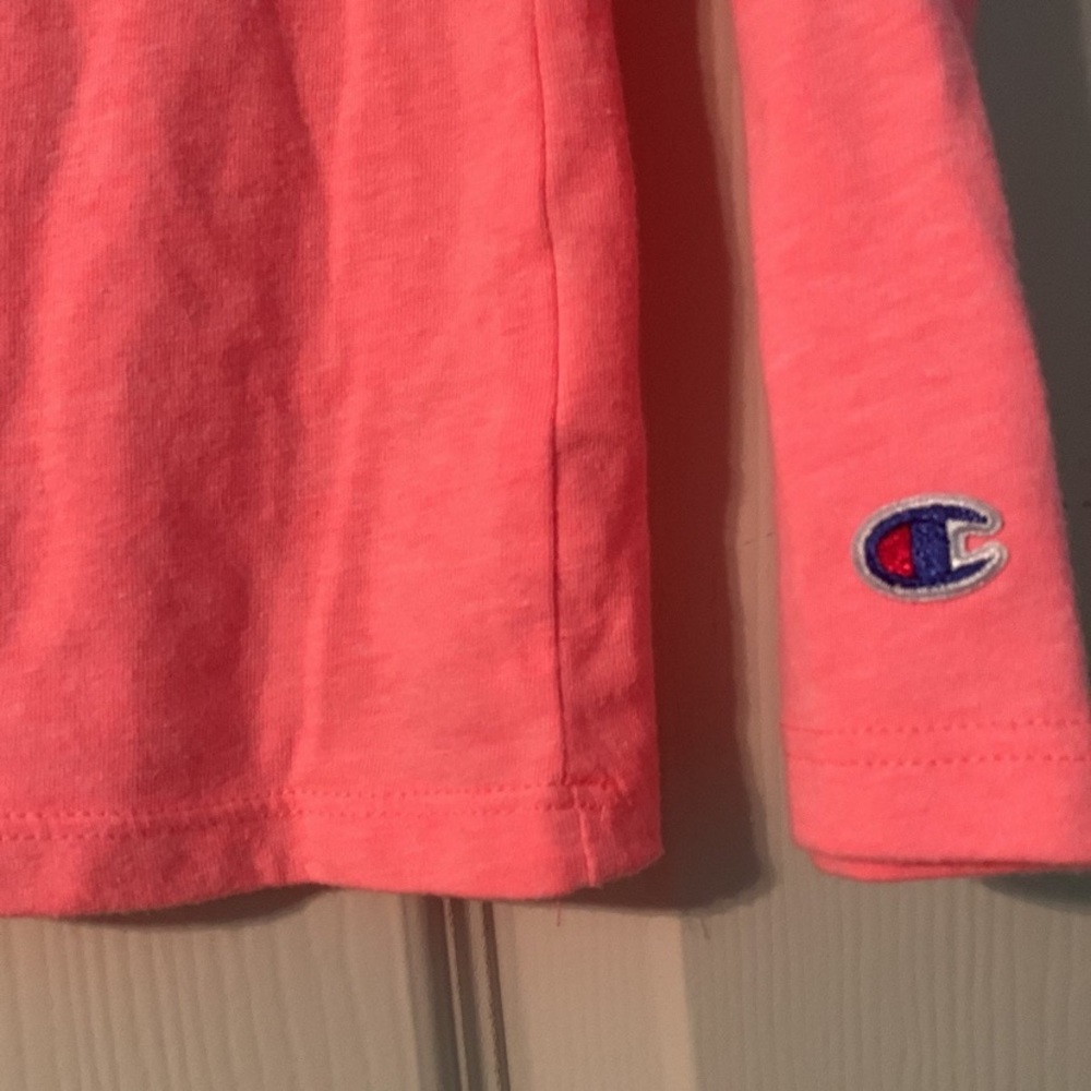 Champion - Picture 2 of 3
